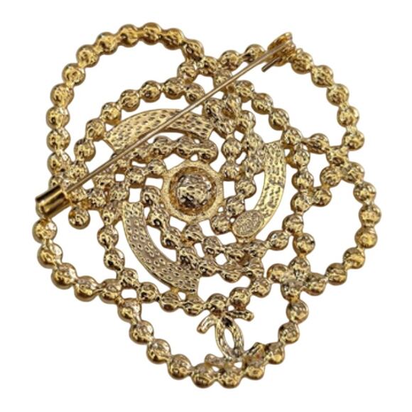 Chanel Cameliia Flower Pearl and Crystal Brooch Autumn/Pre-Fall 2023 (CCXX011) - Picture 2 of 7